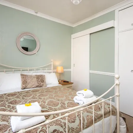The Pendennis Guest House Bed & Breakfast